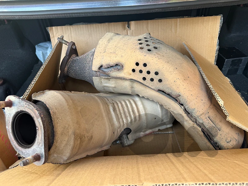 Used Catalytic Converter - Infiniti G37