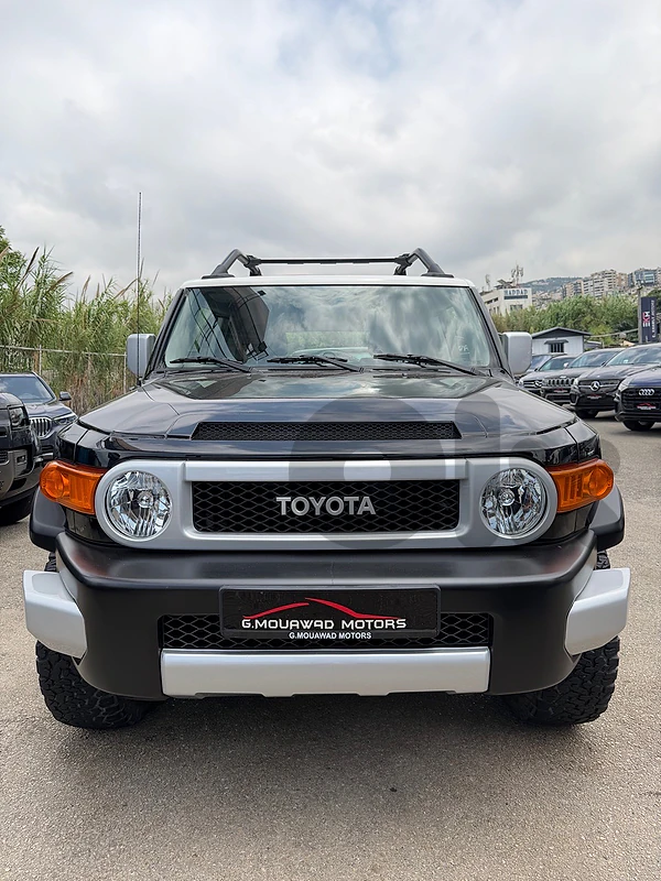 Toyota FJ Cruiser 4x4 MY 2013! Company Source Like Newww!!!
