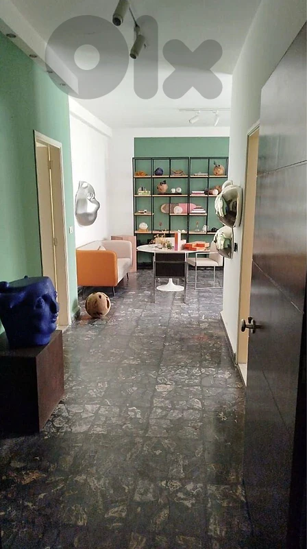 Quiet, luminous, 2 Bdr Apt on Gouraud st. (parking included) Quiet, luminous, 2 Bdr Apt on Gouraud st. (parking included)
