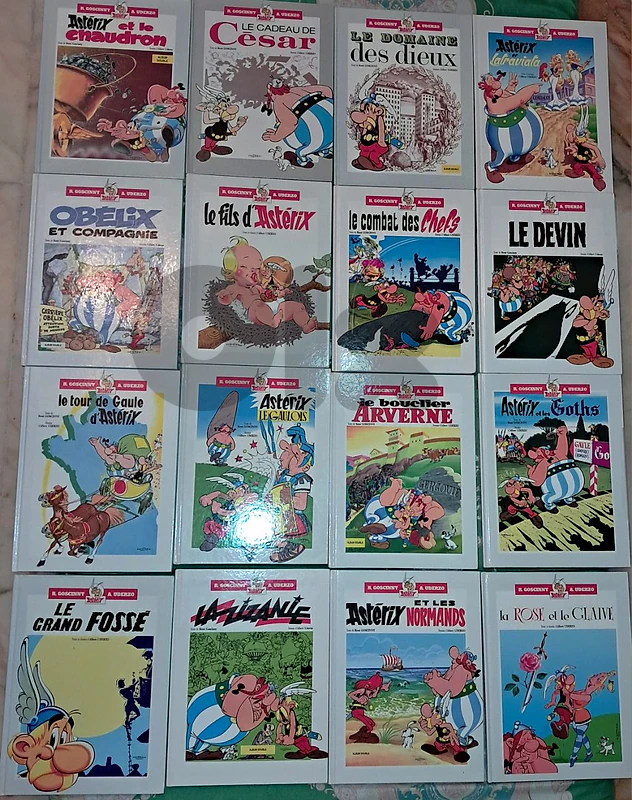 Astérix Collection: 16 Hardback "Albums Doubles" (2 Stories in 1)