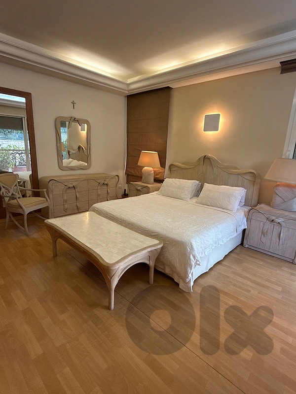 full bedroom full bedroom
