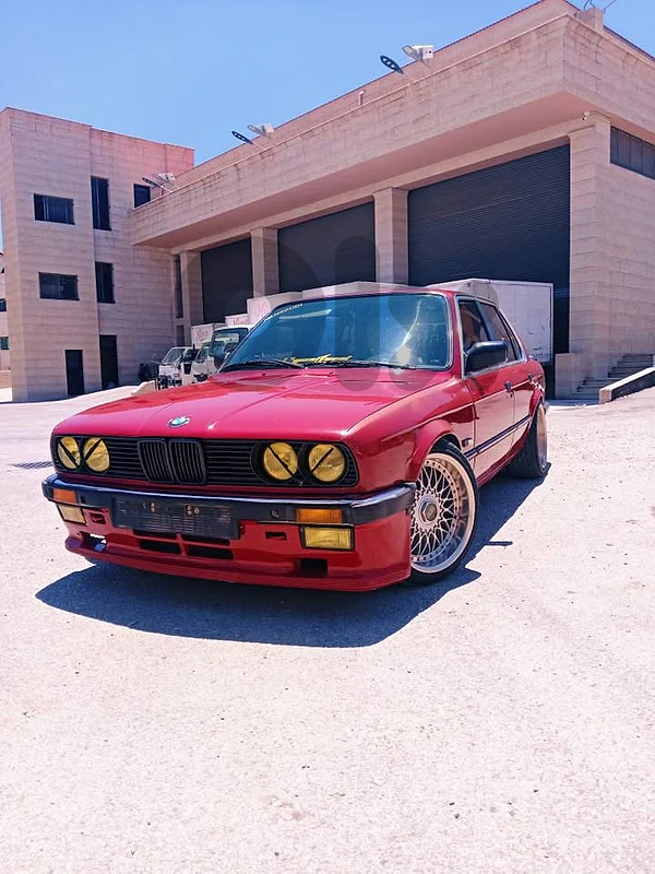 BMW E30	1986