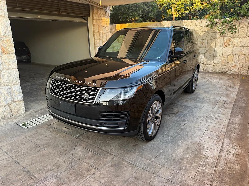 Range Rover 2018 v8 supercharged P525 HSE clean carfax full options