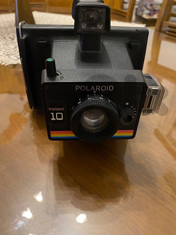 Antique. camera polaroid