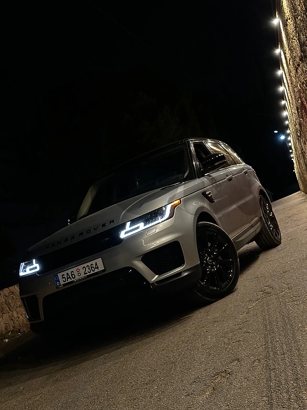 ⚠️clean carfax low milage Range Rover Sport 2019 SE⚠️