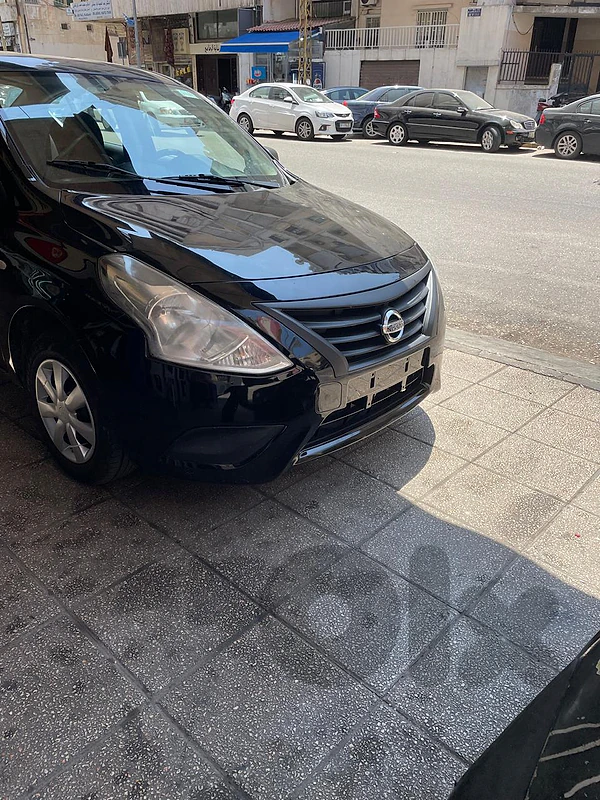 Nissan Sunny 2019 Black
