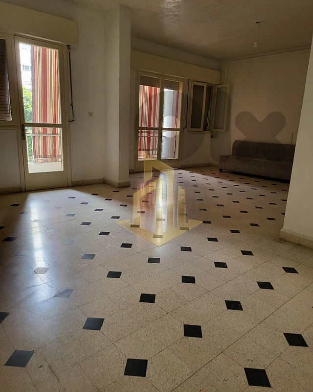 apartment for Sale in Ras El Nabah شقة للبيع في راس النبع