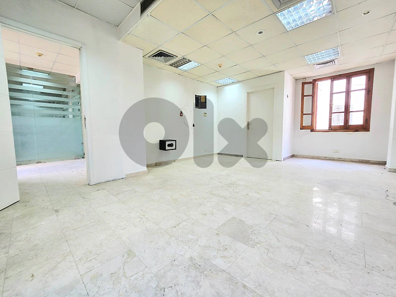 RAO26-5244 Office 230m2 for rent in Downtown Beirut