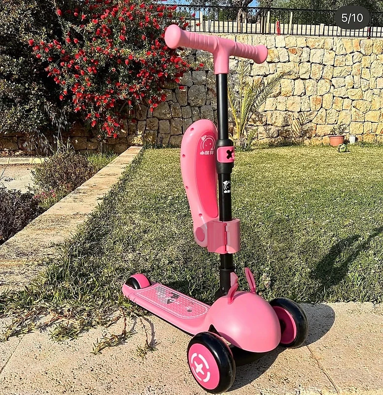 Kids Scooter + Bicycle Bundle – Excellent Condition