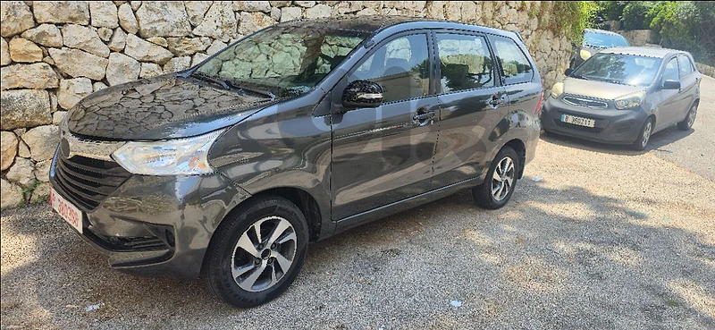 Toyota Avanza 2017 lebanese