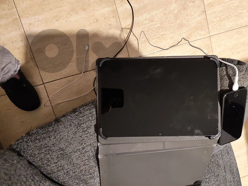 samsung tab a9+