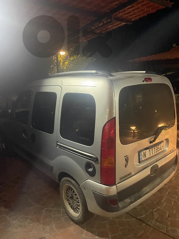 Renault Kangoo 2004 .
