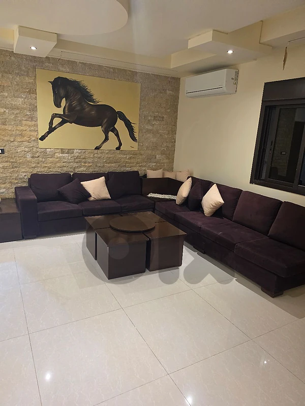Salon L Shape