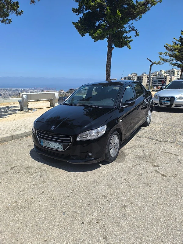 Peugeot 301 2017 Full options