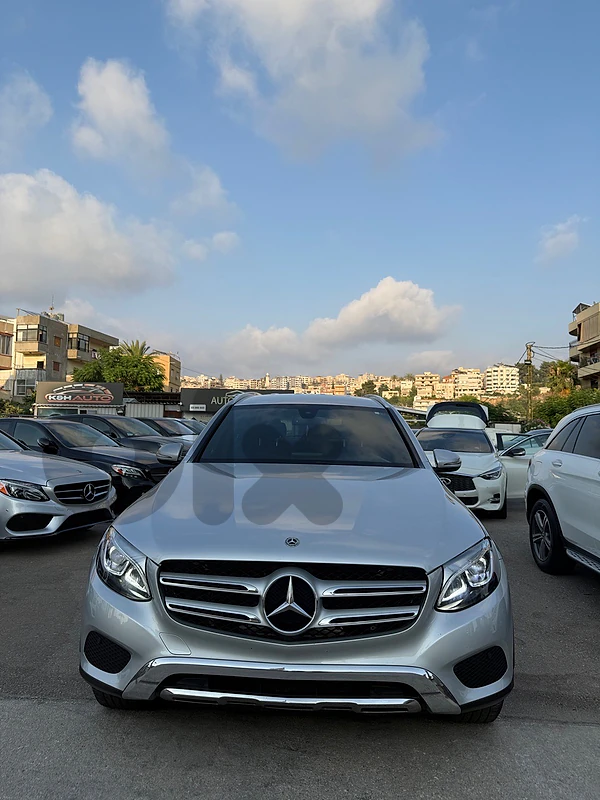 Mercedes-Benz GLC-Class 2019 clean car fax 💚