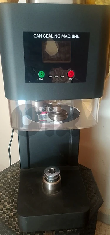 Can Sealer machine
