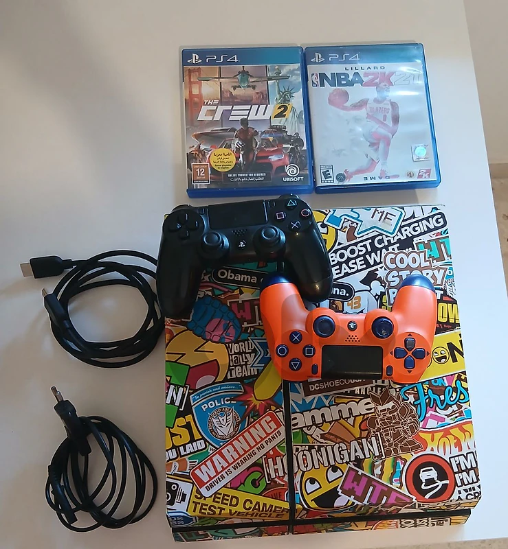 PS4 LIKE NEW