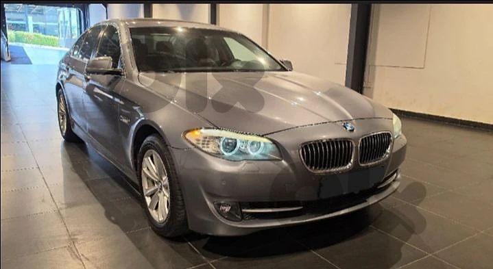 BMW 5-Series 2013 528i Xdrive