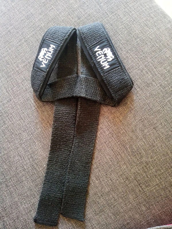 Venum Lifting Straps - Weightlifting/Powerlifting Gear