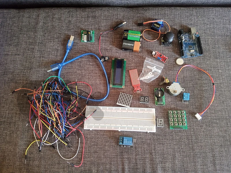 Arduino uno beginner kit