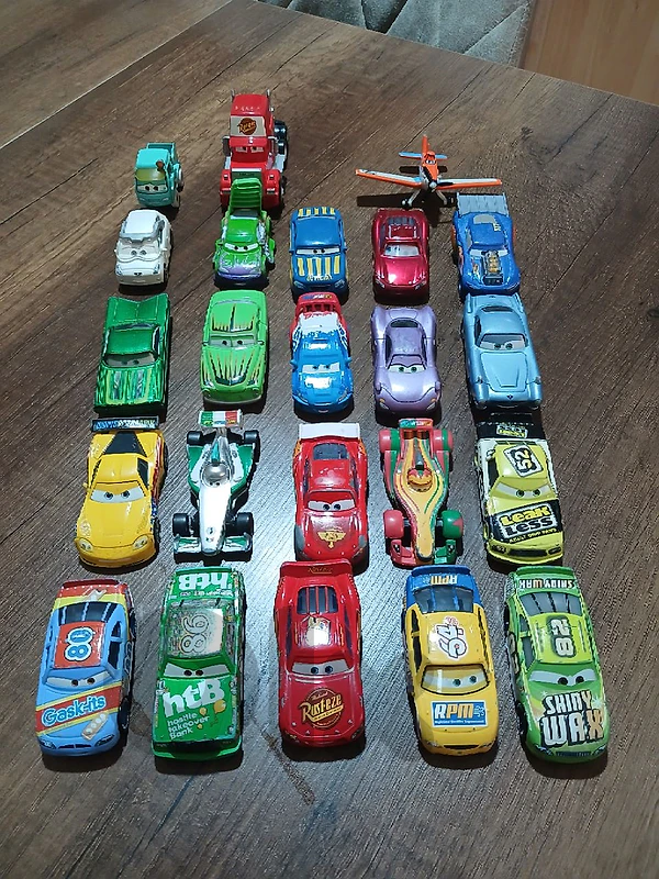 Disney cars diecast toys