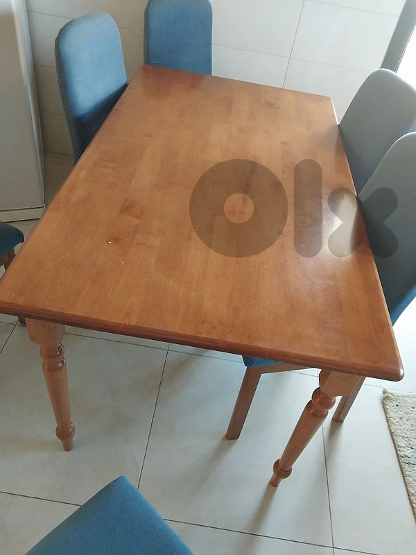 1 table 6 chairs