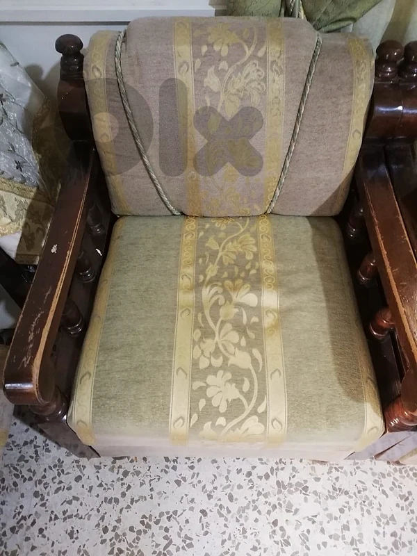 للاتصال علا رقم79456648كتير مرتبين