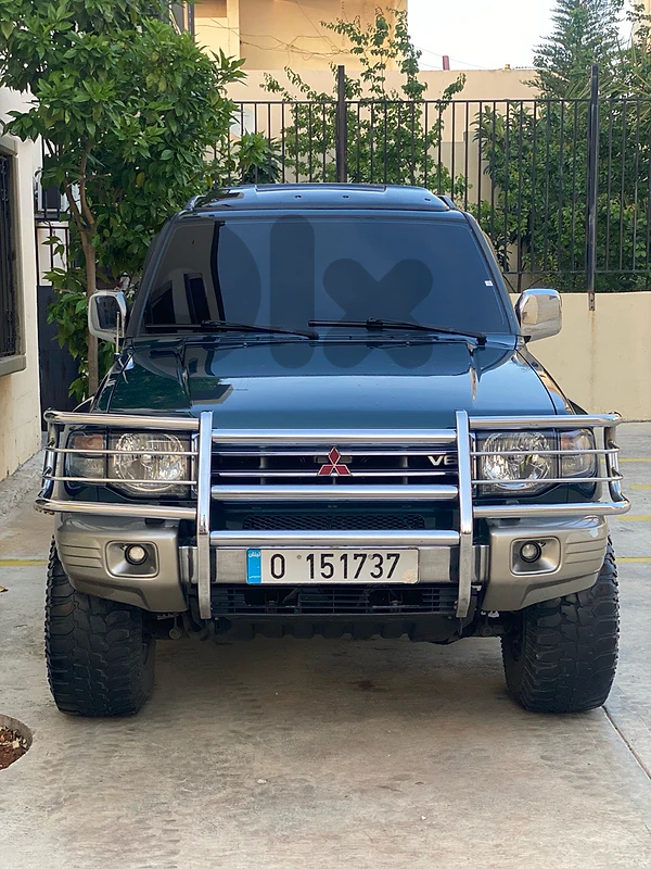 Mitsubishi Pajero 2000 sport