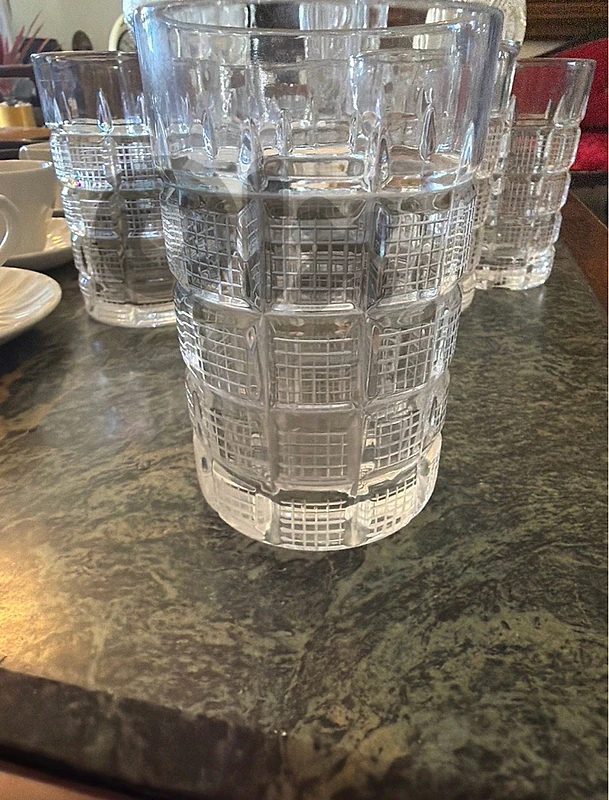 6 cheksovakia  Bohemian crystal cups