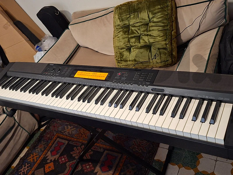 Piano Digital Casio 88 keys like new