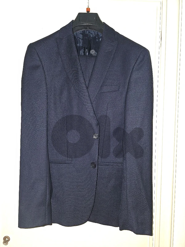Zara suit size 46