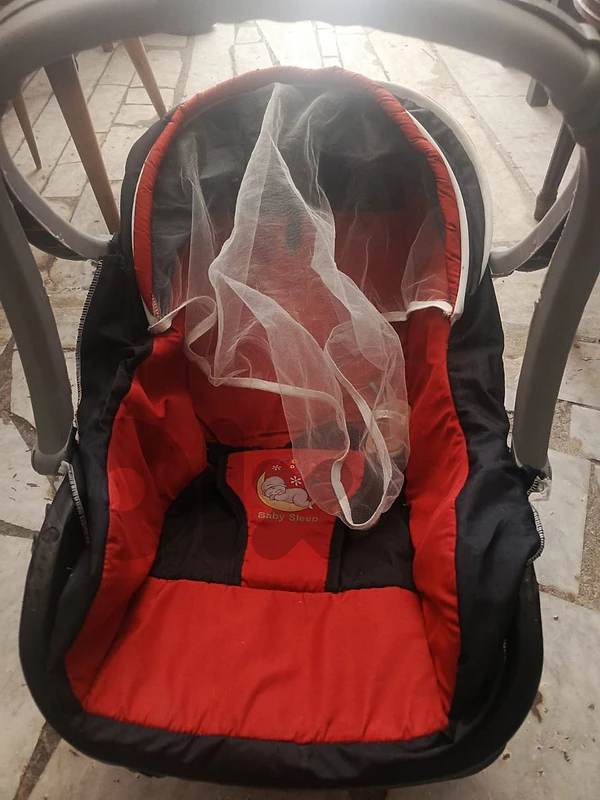 كرسي بيبي