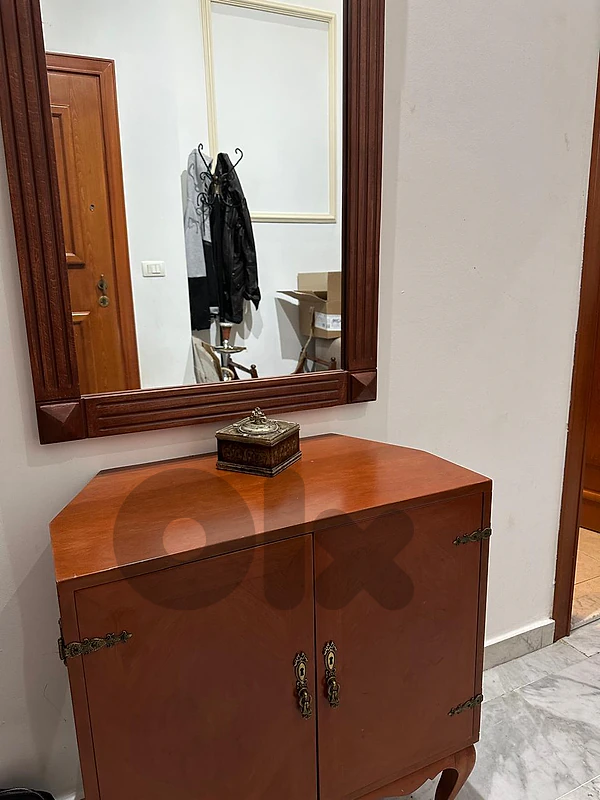 دريسوار و مراية dressoir and mirror