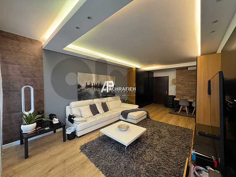 Apartment For Sale In Achrafieh - شقة للبيع في الأشرفية