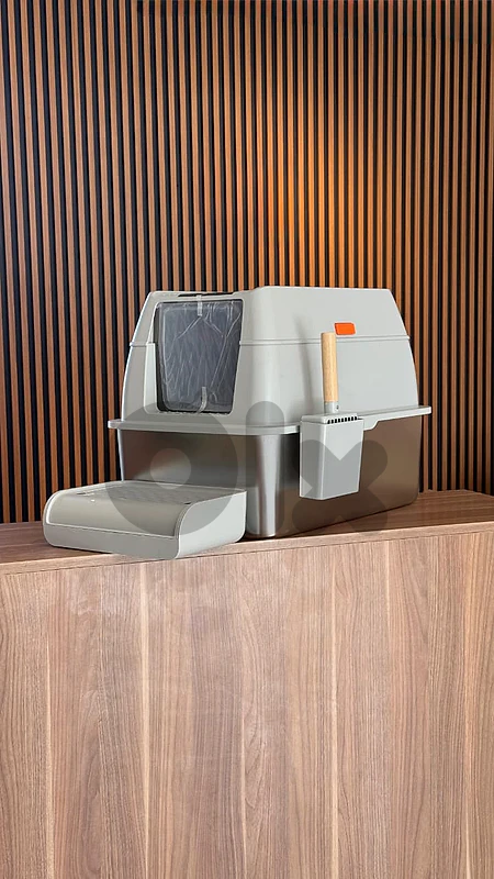 Cat litter box