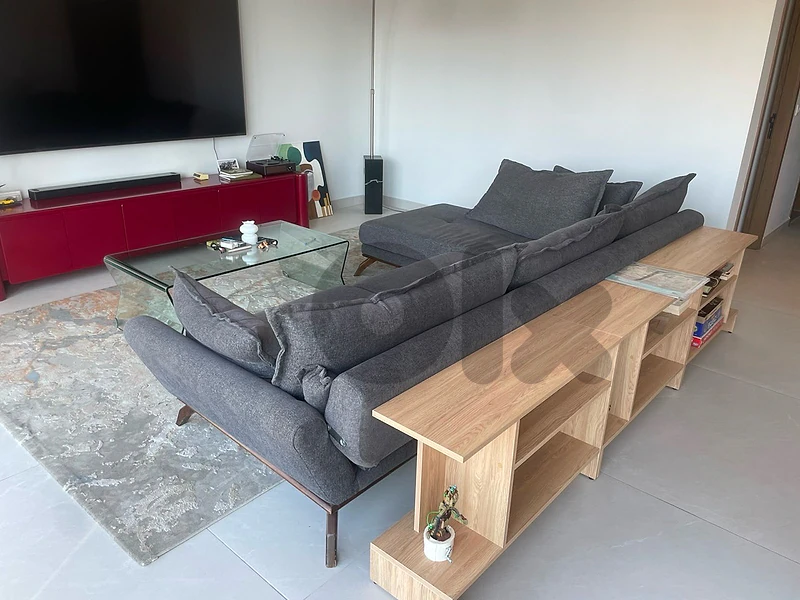 Extra large Couch for a great price