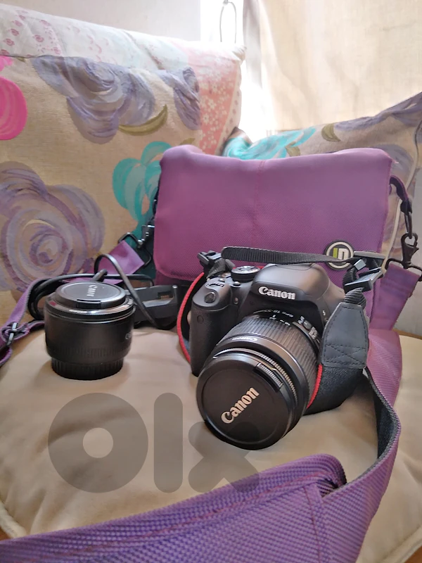 Canon EOS 600D DSLR Camera Kit – Excellent Condition