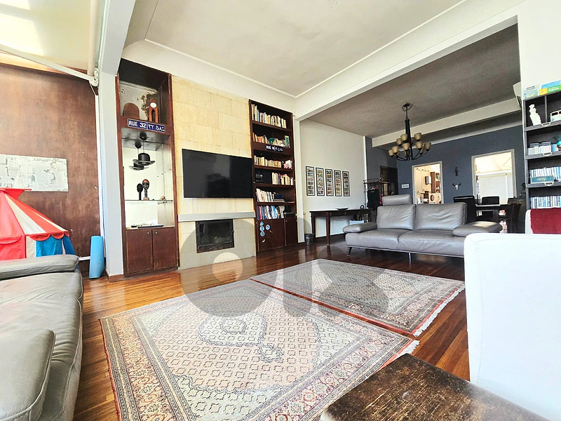 RA26-5247 Vintage Apartment for Rent – Clemenceau | 200 m² | $2,250