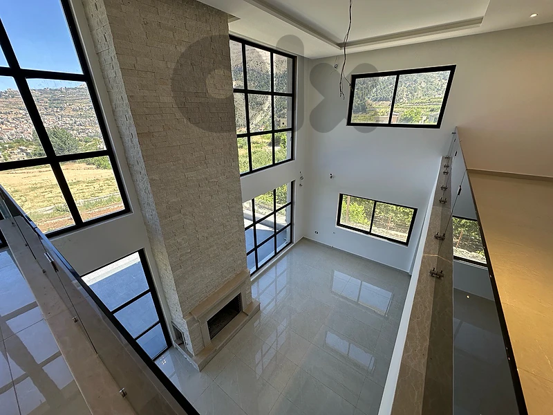 Villa with Land For Sale in Bcharre | 5 Bedrooms