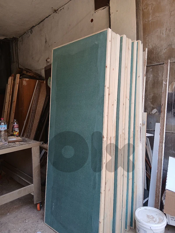 ابواب mdf مع صندوق ، قفل ، مفصلات ،تركيب