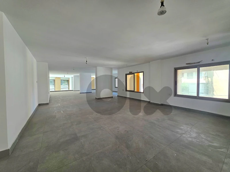 صالة للبيع أو للايجار في الحازمية Showromm for sale or rent in Hazmieh