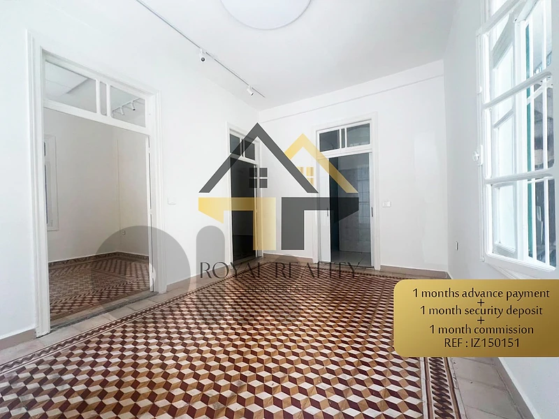 apartment for rent in Achrafieh -IZ شقة للايجار في الاشرفية