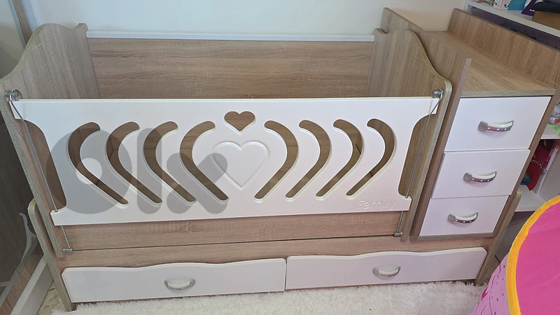 like new Baby bed for sale