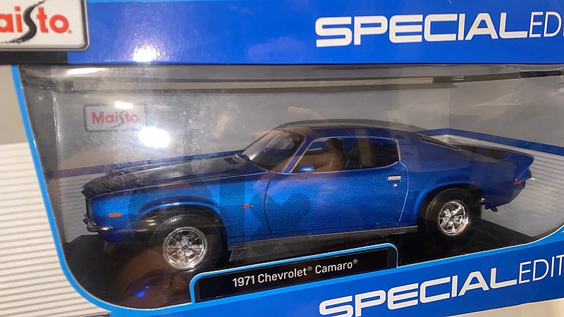camaro scale 1/18 diecast model car