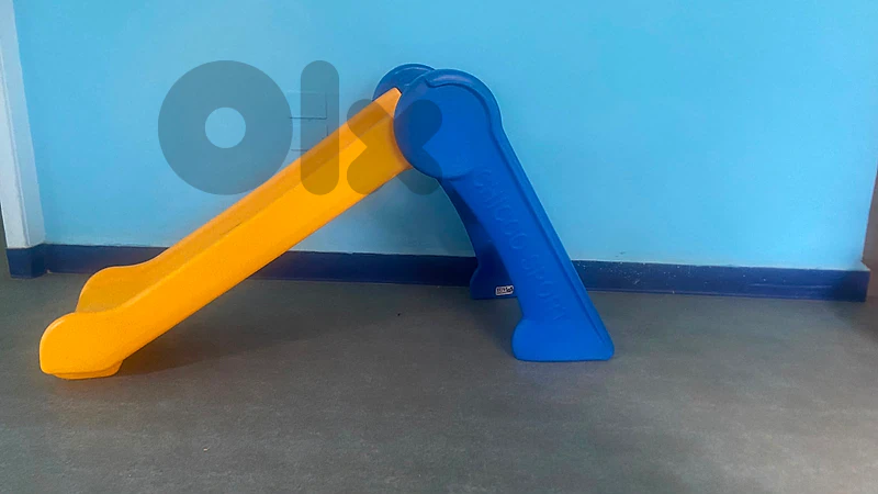 Chicco Children’s Plastic Slide – Very Good Condition