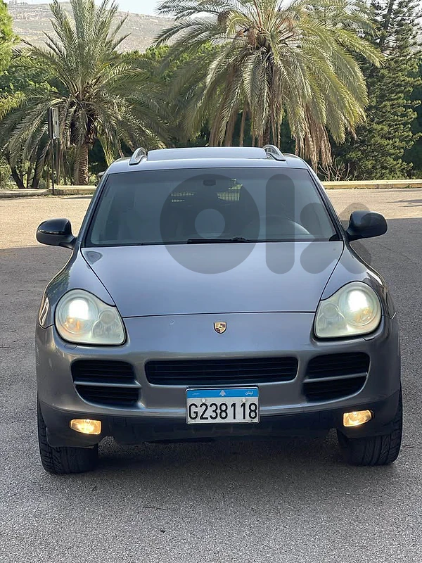 Porche  Cayenne 2005