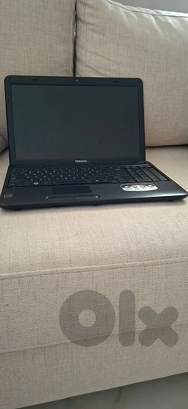 Laptop Toshiba 240gb ssd with 4gb ram