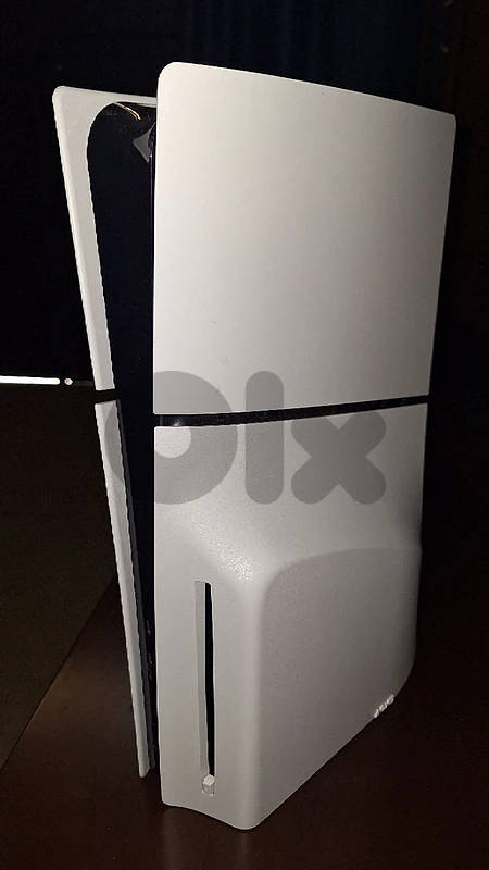 ps 5 slim with 1 control and fifa 2025 for sale