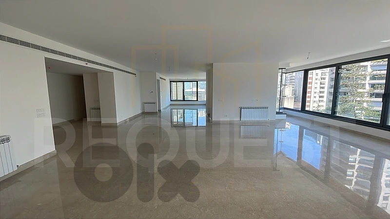 Apartment For Sale In Ain El Mraisseh شقة للبيع في عين المريسة