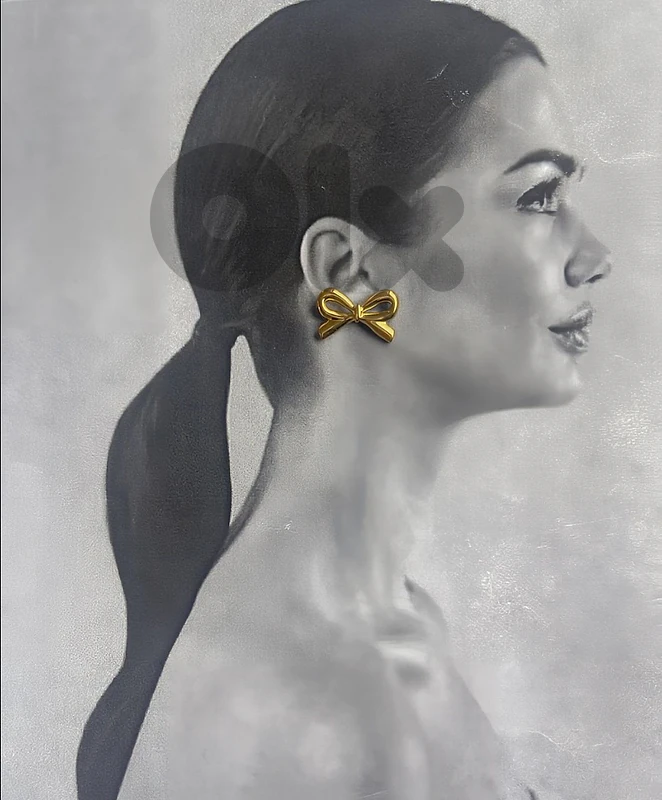 bow earings
